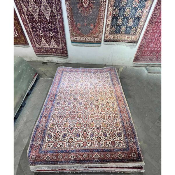 Bijar carpet - Image 7